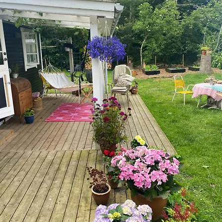 別荘 Charming Summer House On Oro With Natural Plot