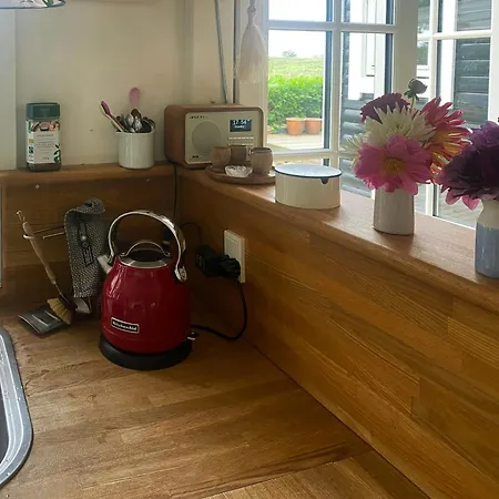 Charming Summer House On Oro With Natural Plot Дом отдыха