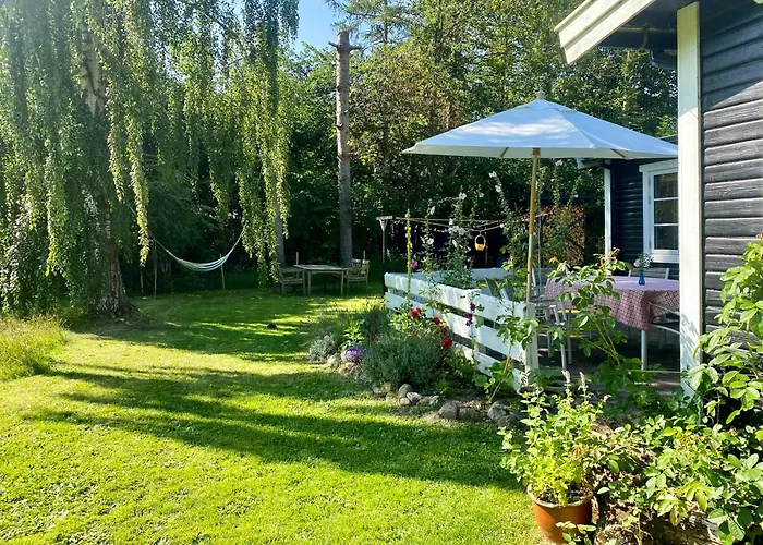 Charming Summer House On Oro With Natural Plot Holbæk