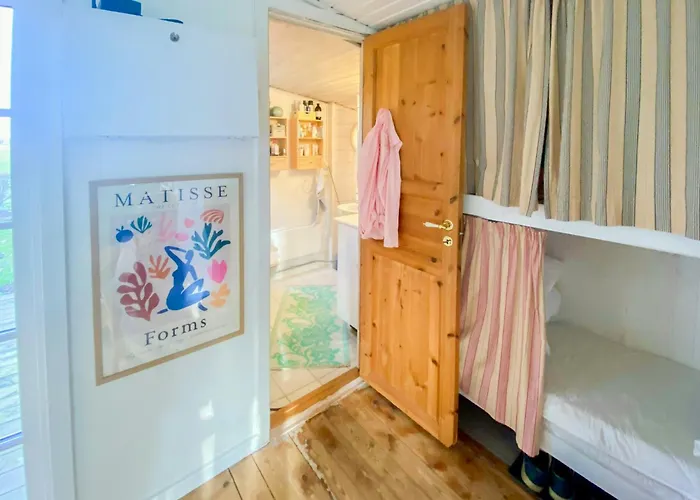 Nyaraló Charming Summer House On Oro With Natural Plot