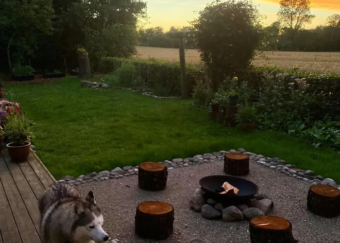 Charming Summer House On Oro With Natural Plot